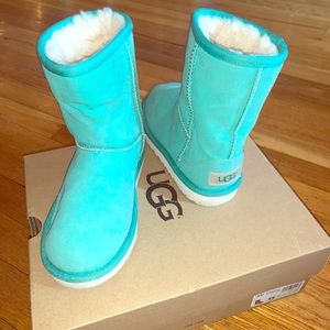 Girls Classic II UGG Boots Turquoise